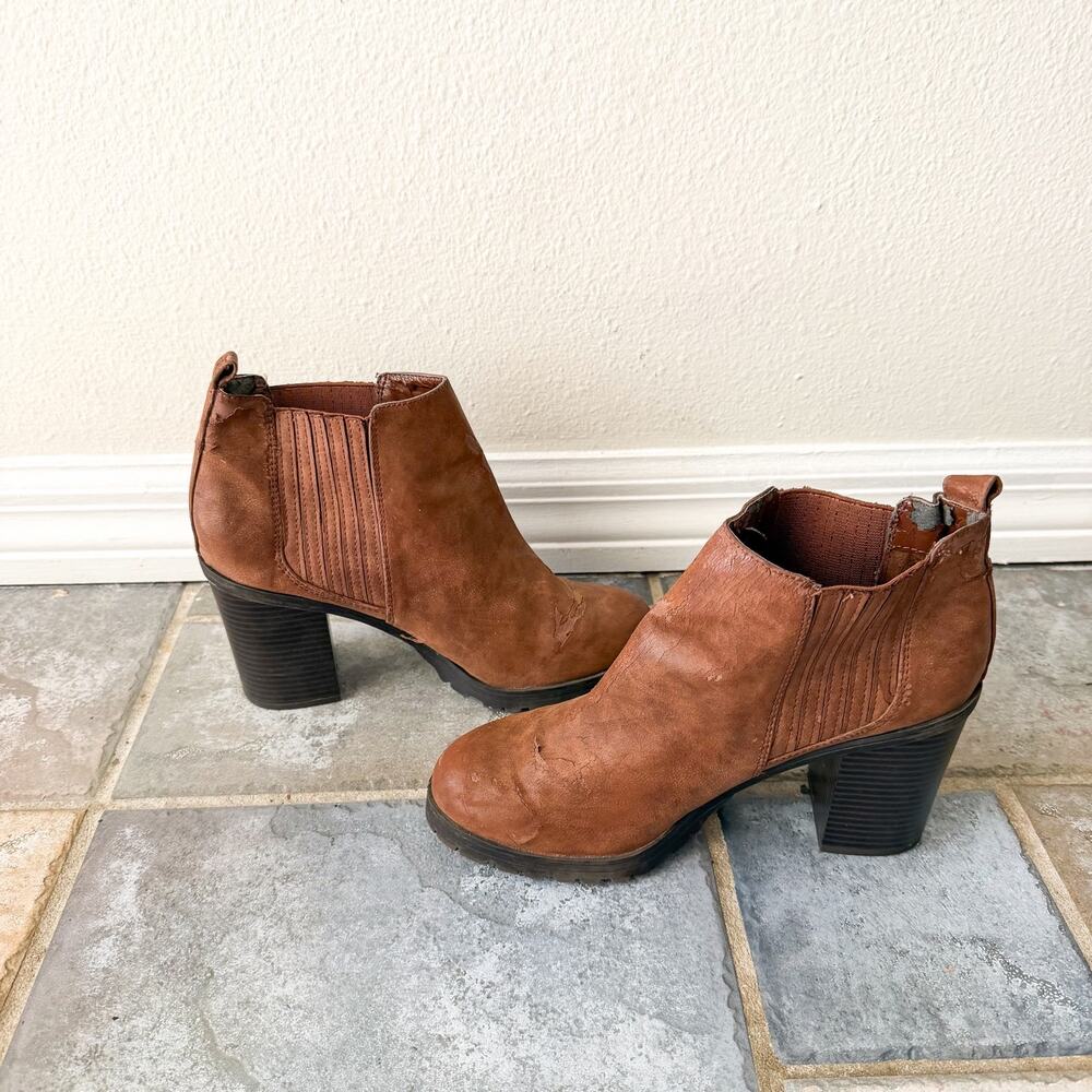 Sam & Libby Brown Chelsea Ankle Boots Womens Chunky Heel Booties 9 - Picture 6 of 7